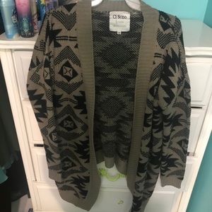 High-Low Long Sleeve Aztec Print Cardigan